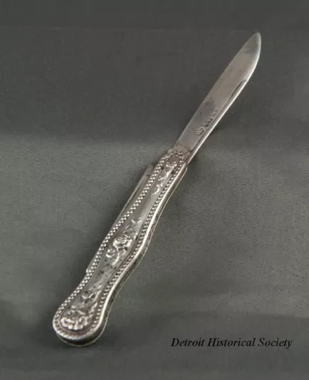 Knife, Pocket