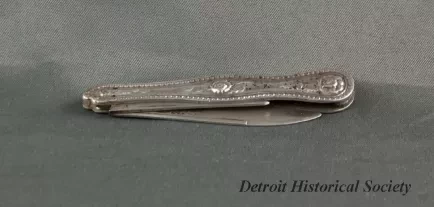Knife, Pocket