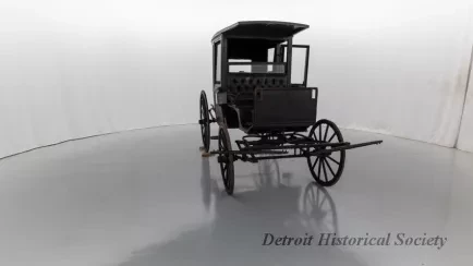 Carriage - 1890's Enclosed Rockaway Carriage - Dhs_1948_145_028_arceye_spin_02_041