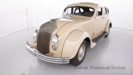 Automobile - 1934 Chrysler Airflow 4-Door Sedan