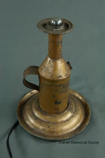 Lamp, Oil