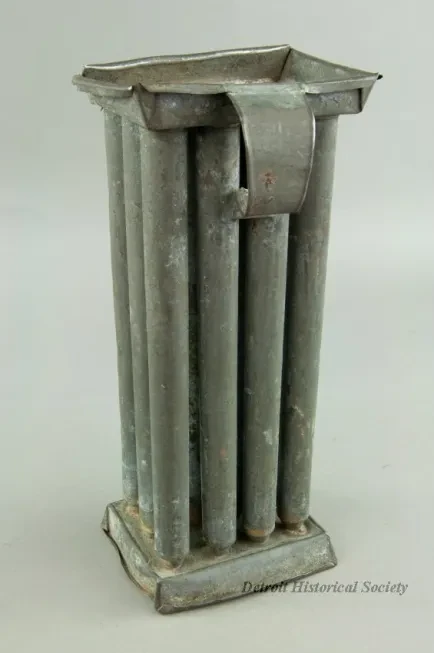 Mold, Candle
