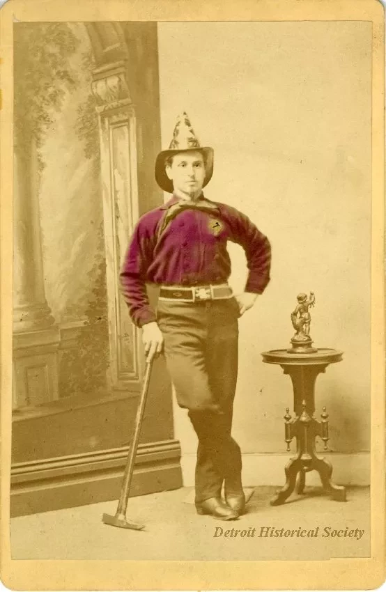 Photograph, Cabinet