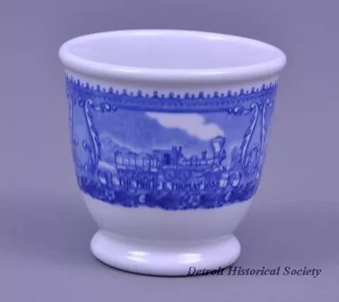 Cup