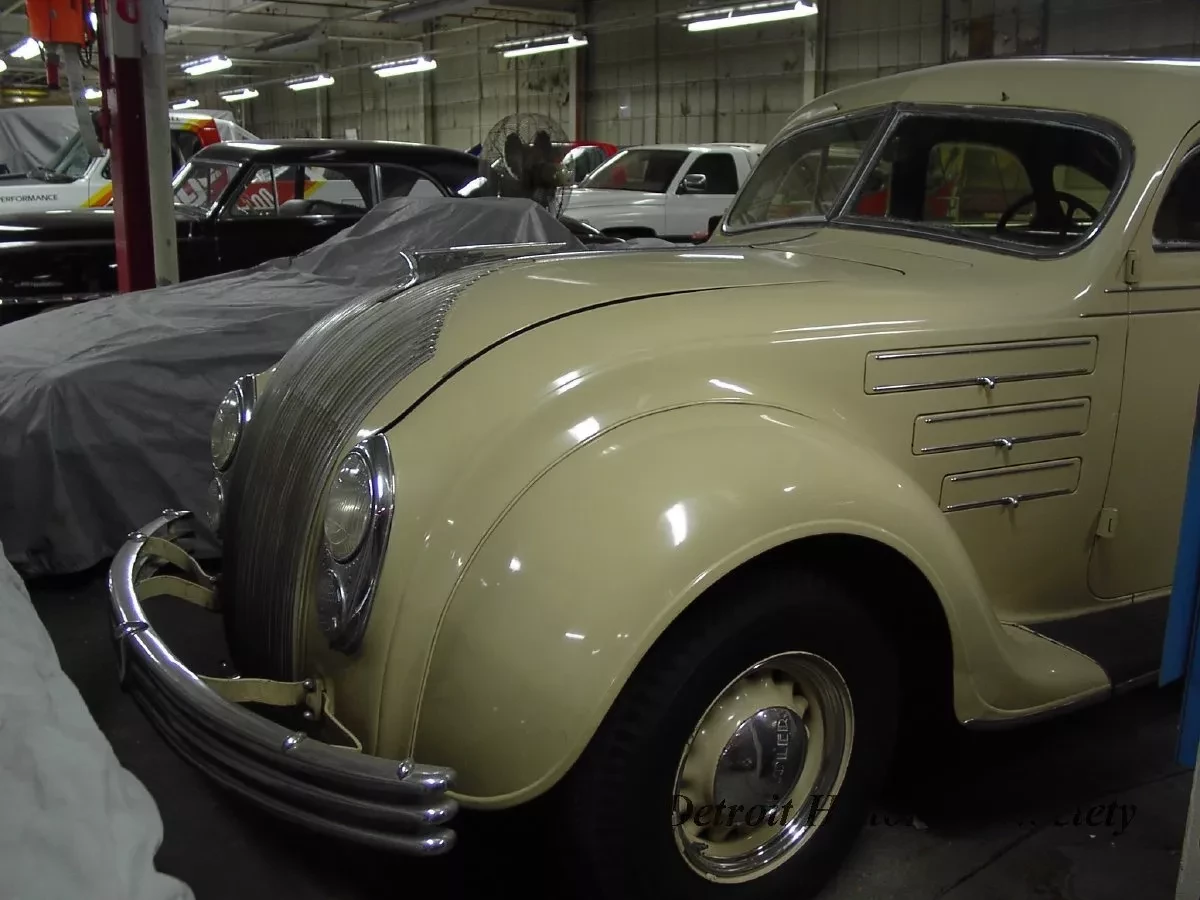Automobile - 1934 Chrysler Airflow 4-Door Sedan