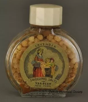 Bottle, Smelling