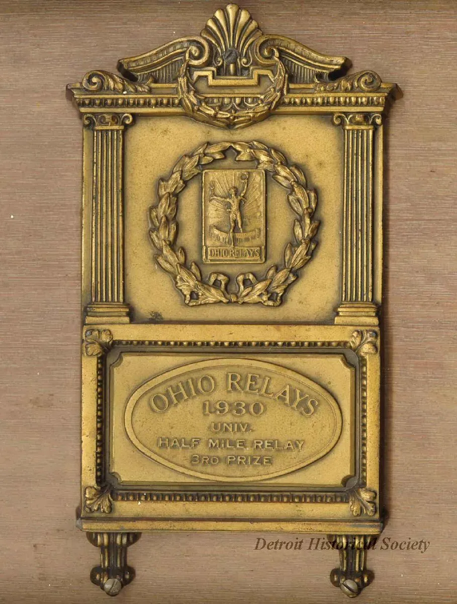 Plaque