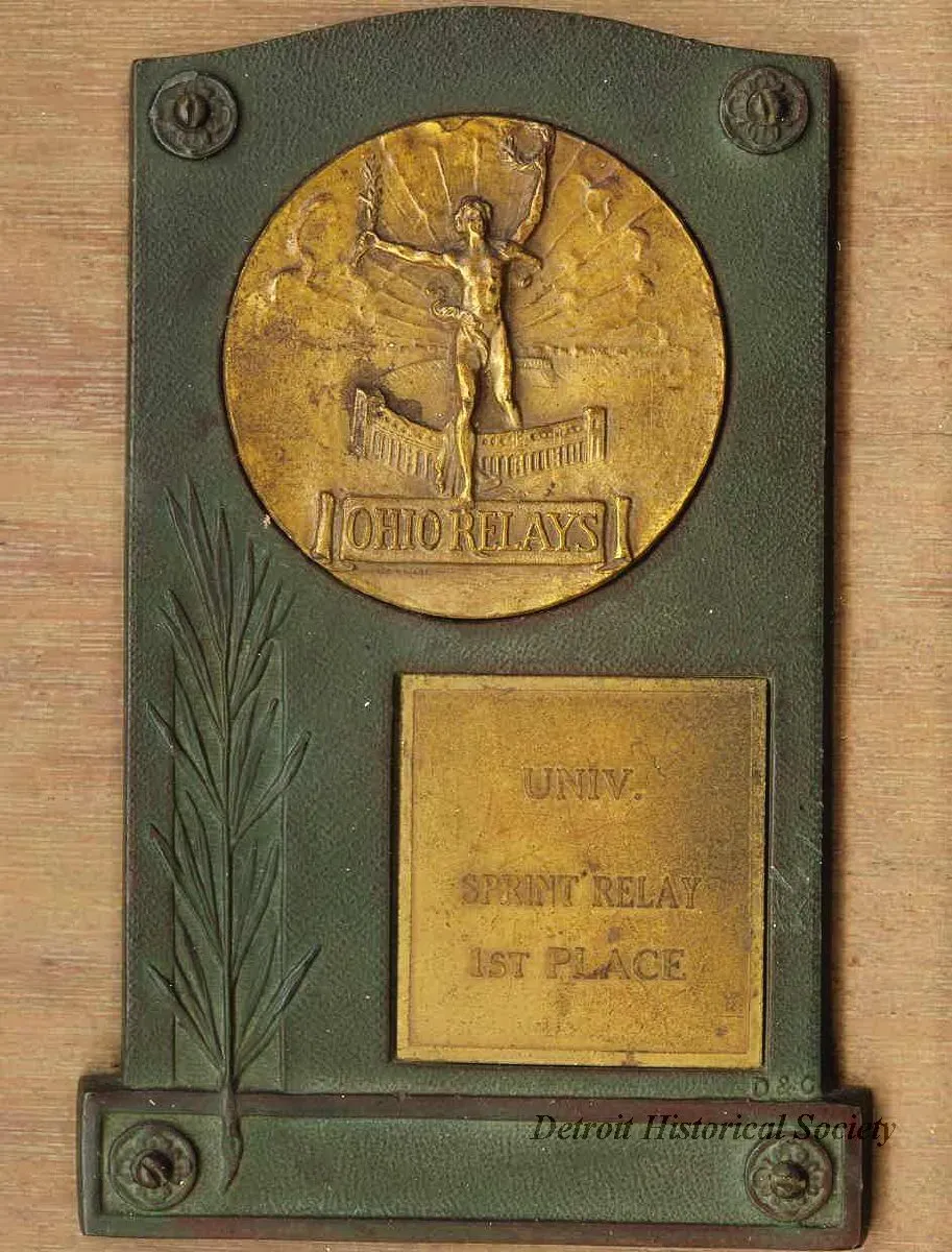 Plaque