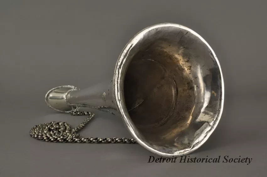 Trumpet, Speaking
