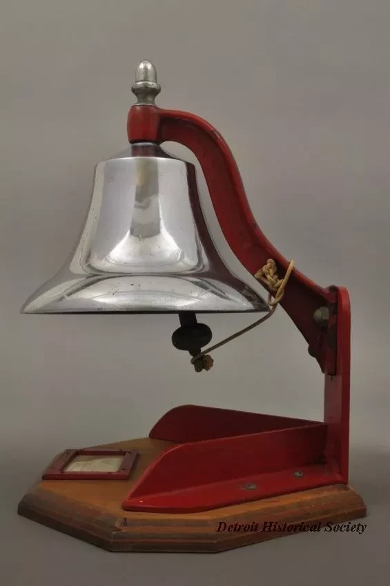 Bell, Ship's