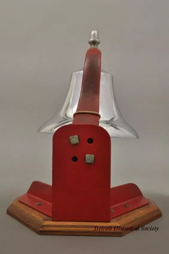 Bell, Ship's