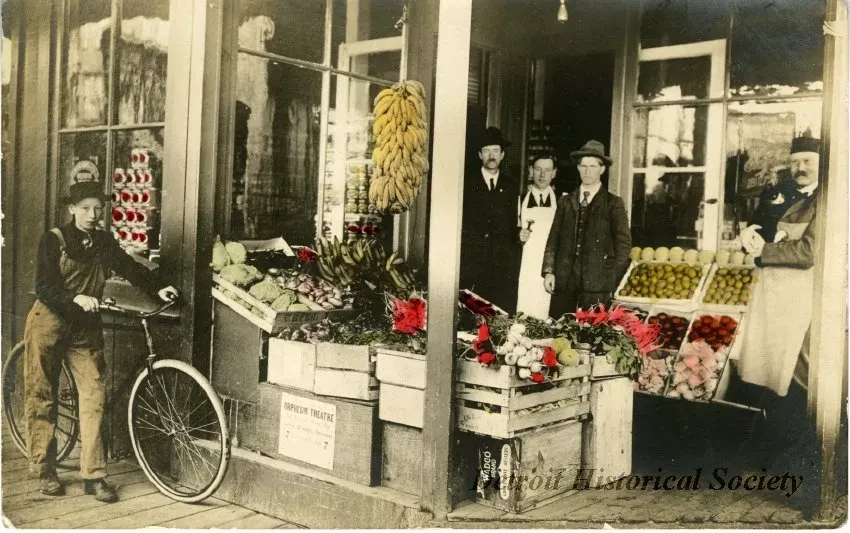 Postcard - Fruit and Vegetable Merchant's Display Stand