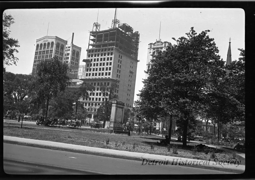 Negative, Film - Grand Circus Park