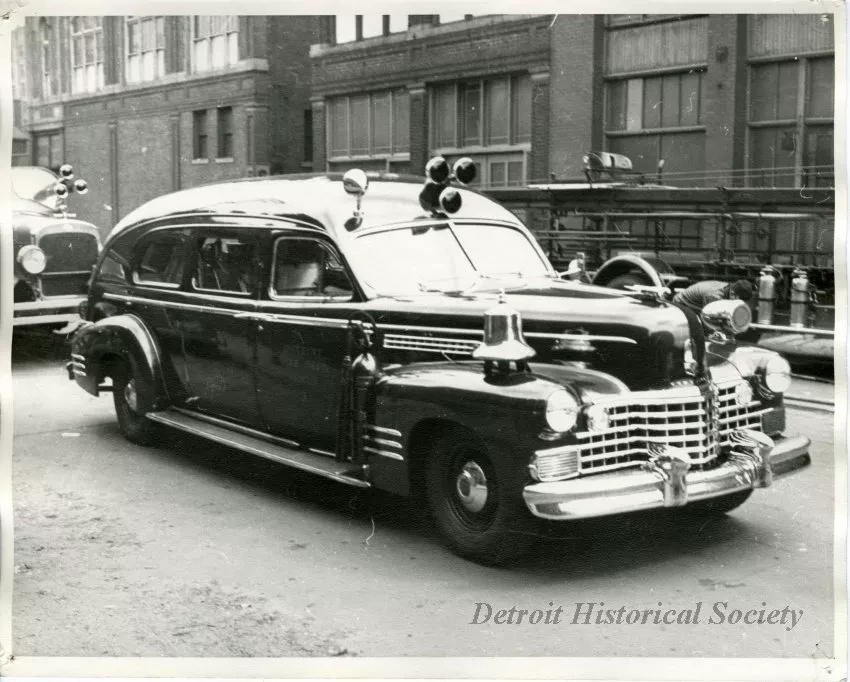 Print, Photographic - Detroit Fire Department Rescue 3 Ambulance