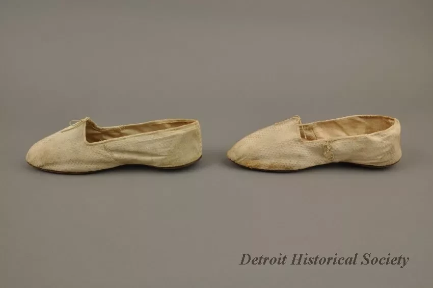 Shoe - Side