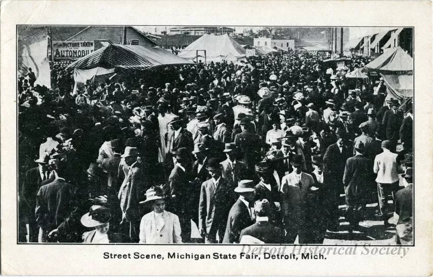 Postcard - Street Scene Michigan State Fair Detroit, Mich. - Street Scene, Michigan State Fair, Detroit, Mich.