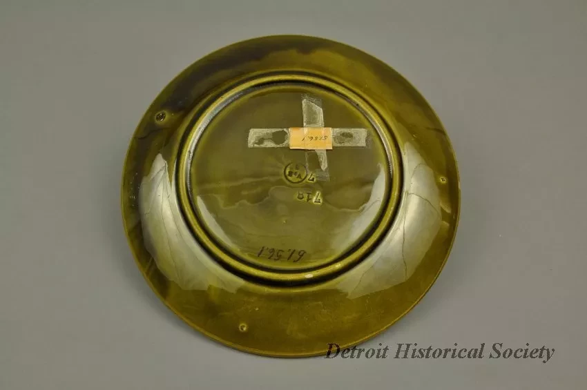 Plate