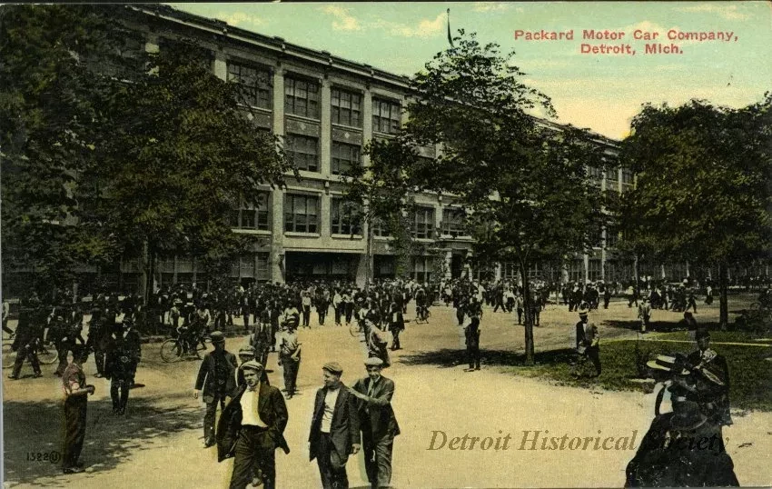 Postcard - Packard Motor Car Company, Detroit, Mich.