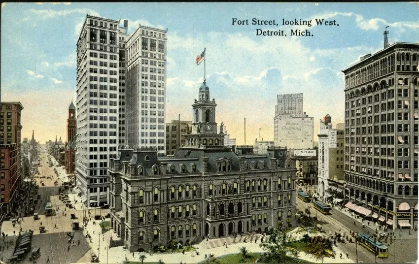 Postcard - Fort Street looking West, Detroit, Mich.