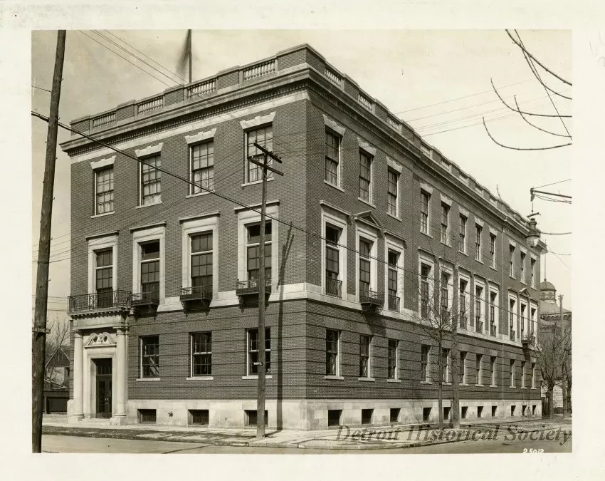 Binder, Post - Appraisal of Buildings for Michigan Bell Telephone Co. 
by Albert Kahn, Inc.