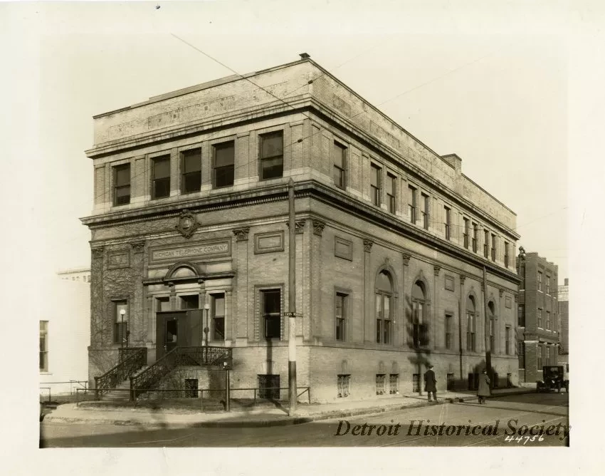 Binder, Post - Appraisal of Buildings for Michigan Bell Telephone Co. 
by Albert Kahn, Inc.