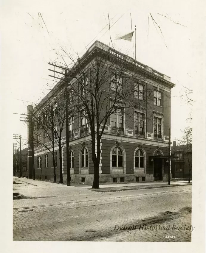 Binder, Post - Appraisal of Buildings for Michigan Bell Telephone Co. 
by Albert Kahn, Inc.