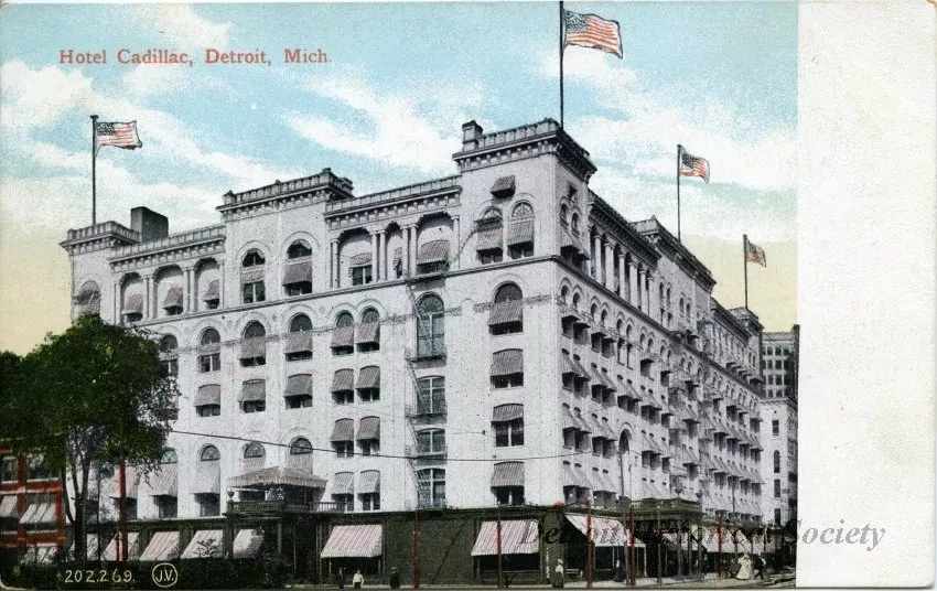 Postcard - Hotel Cadillac, Detroit, Mich.