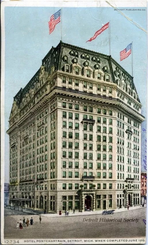Postcard - Hotel Pontchartrain, Detroit, Mich. When Completed June 1910.