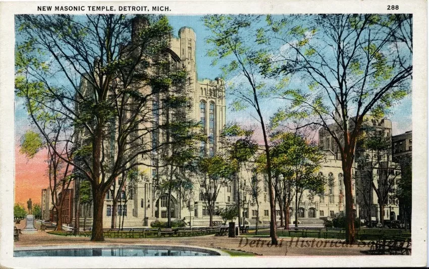 Postcard - New Masonic Temple, Detroit, Mich.