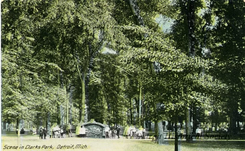Postcard - Scene in Clarks Park, Detroit, Mich.
