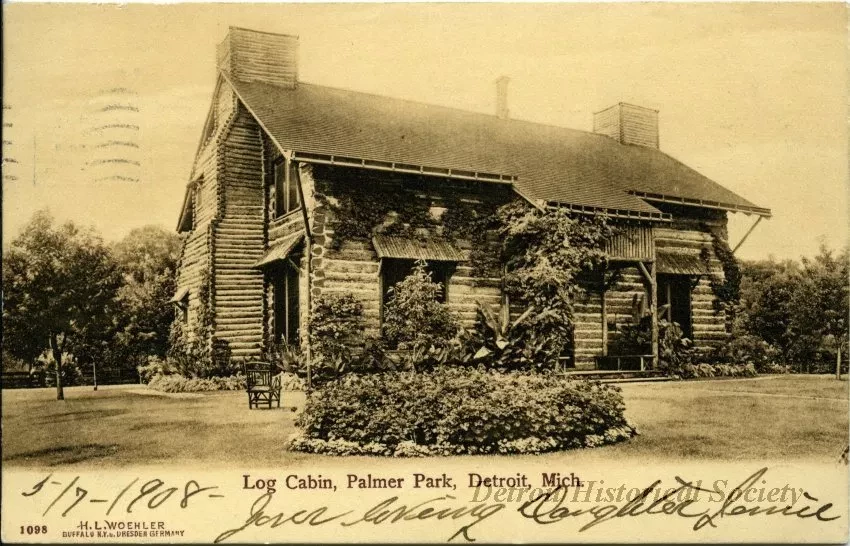 Postcard - Log Cabin, Palmer Park, Detroit, Mich.
