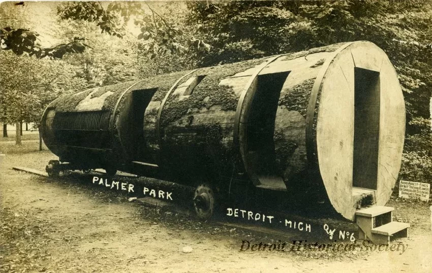 Postcard - Palmer Park, Detroit, Mich
