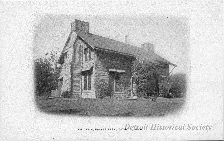 Postcard - Log Cabin, Palmer Park, Detroit, Mich.