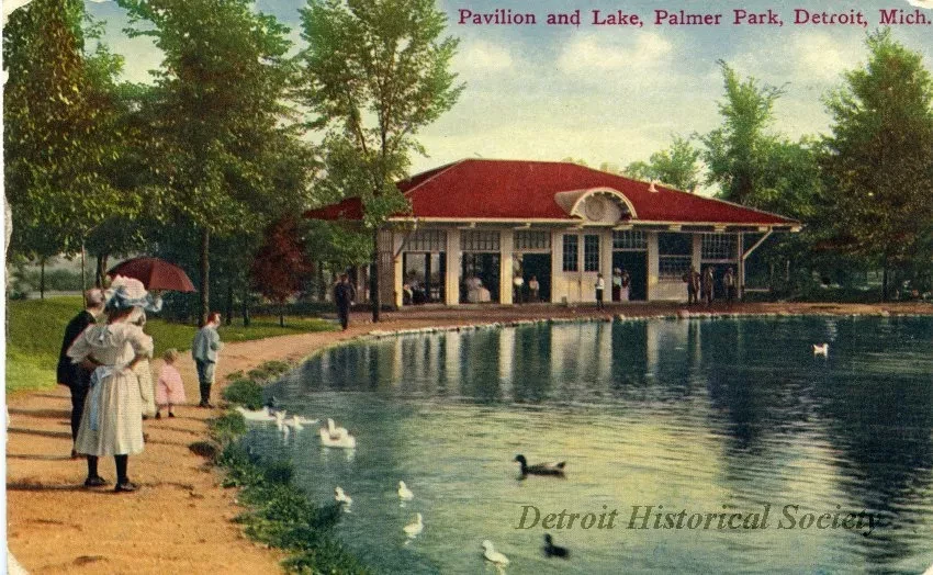 Postcard - Pavilion and Lake, Palmer Park, Detroit, Mich.