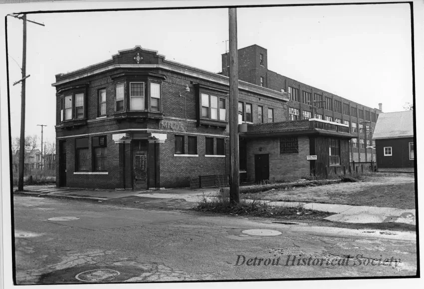 Print, Photographic - Milo's Bar, S.W. Corner of St. Aubin and E. Grand Blvd.