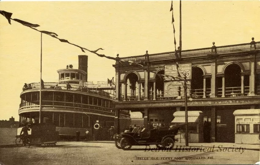 Postcard - Belle Isle Ferry Foot Woodward Ave.