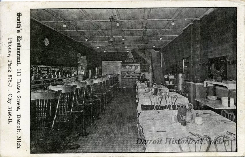 Postcard - Smith's Restaurant, 111 Bates Street, Detroit, Mich.
Phones, Park 578-J, City 3146-R.