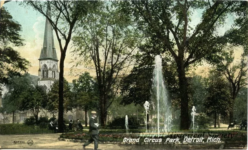 Postcard - Grand Circus Park, Detroit, Mich.