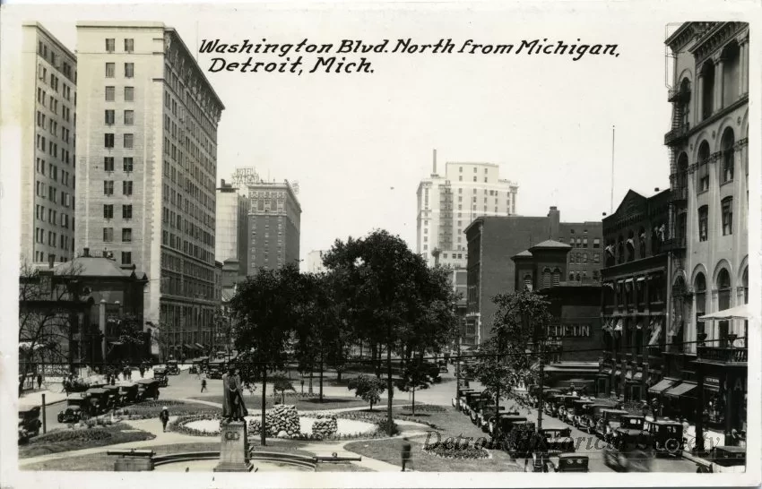 Postcard - Washington Blvd. North from Michigan, Detroit, Mich.