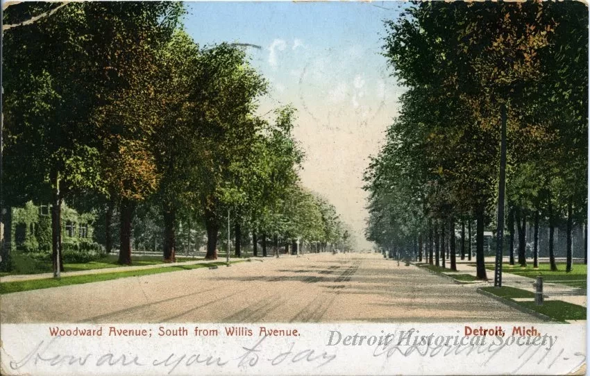 Postcard - Woodward Avenue; South from Willis Avenue. Detroit, Mich.