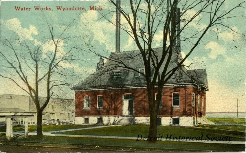 Postcard - Water Works, Wyandotte, Mich.