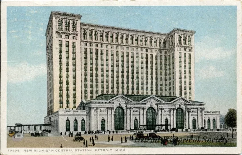 Postcard - New Michigan Central Station, Detroit, Mich.