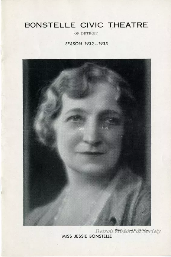 Program, Theater