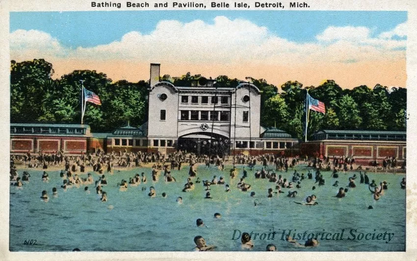 Postcard - Bathing Beach and Pavilion, Belle Isle, Detroit, Mich.