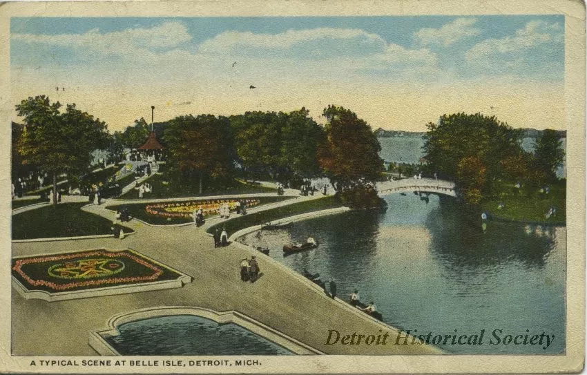 Postcard - A Typical Scene at Belle Isle, Detroit, Mich.