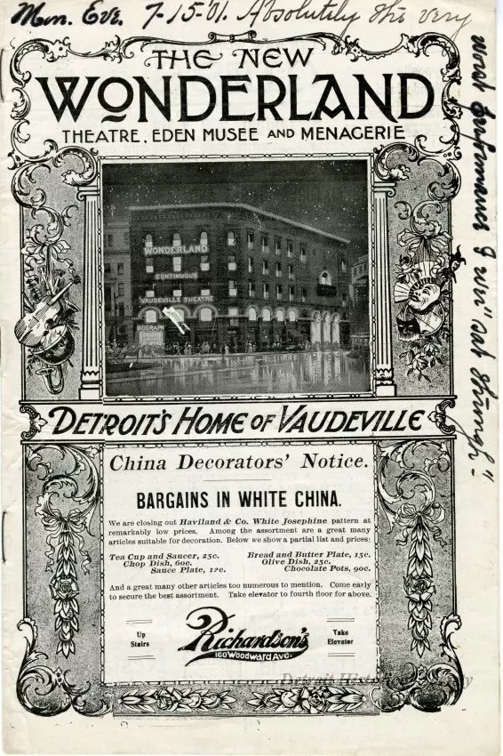 Program, Theater