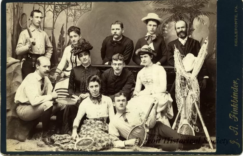 Photograph, Cabinet