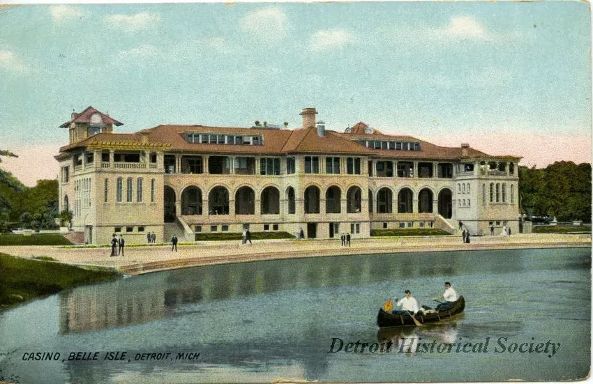 Postcard - Casino, Belle Isle, Detroit, Mich.
