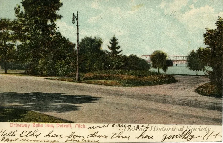 Postcard - Driveway Belle Isle, Detroit, Mich.