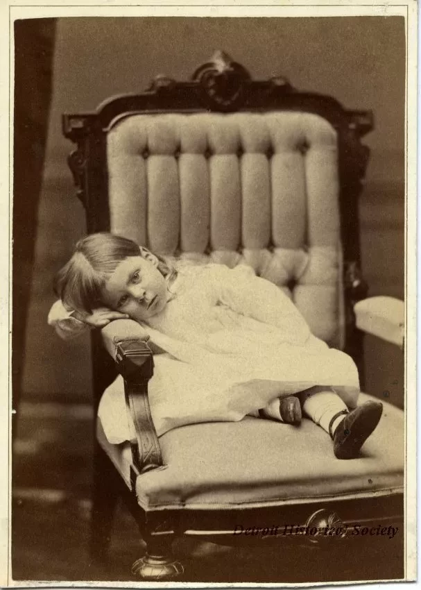Photograph, Cabinet